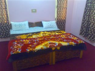 Hotel Grand Samad Srīnagar 外观 照片